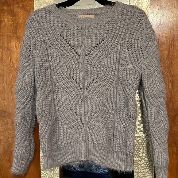 Philosophy sweater. - Picture 1 of 5